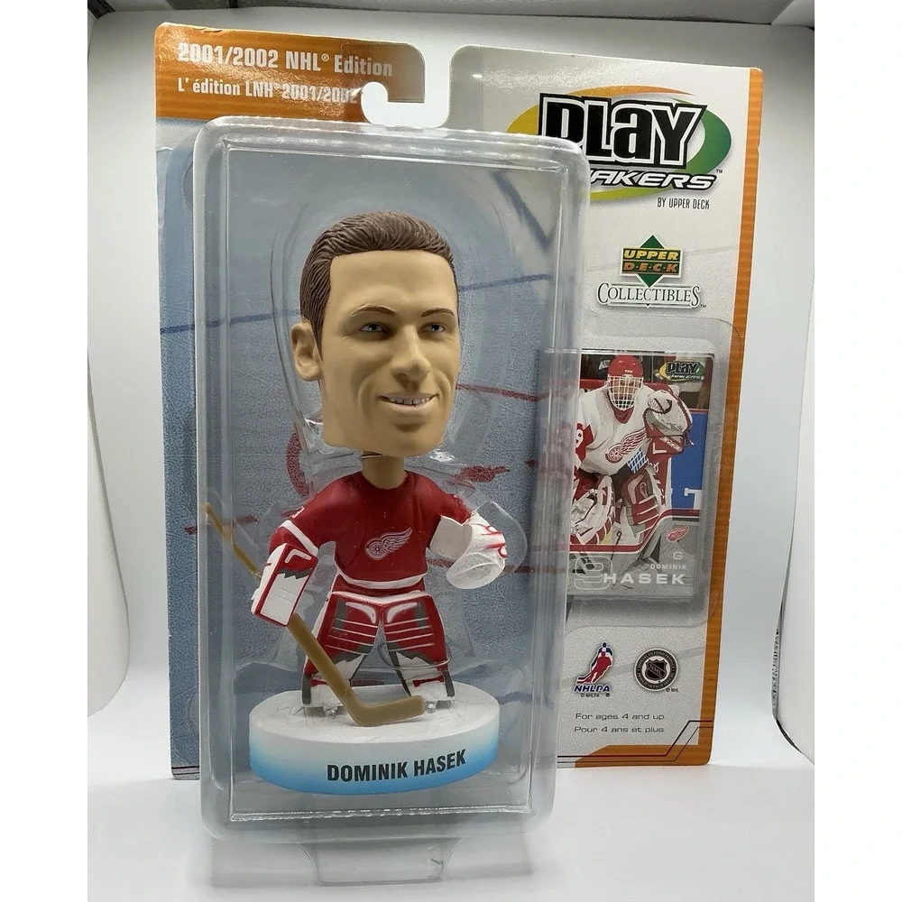 2001/02 UD Play Makers Dominik Hasek Detroit Redwings Red Jersey Bobblehead